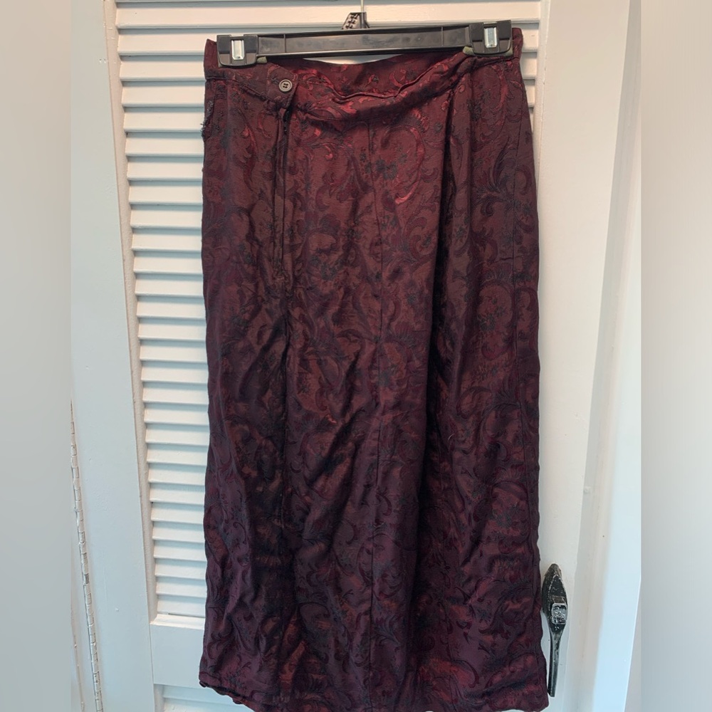 Size 14 skirt with split